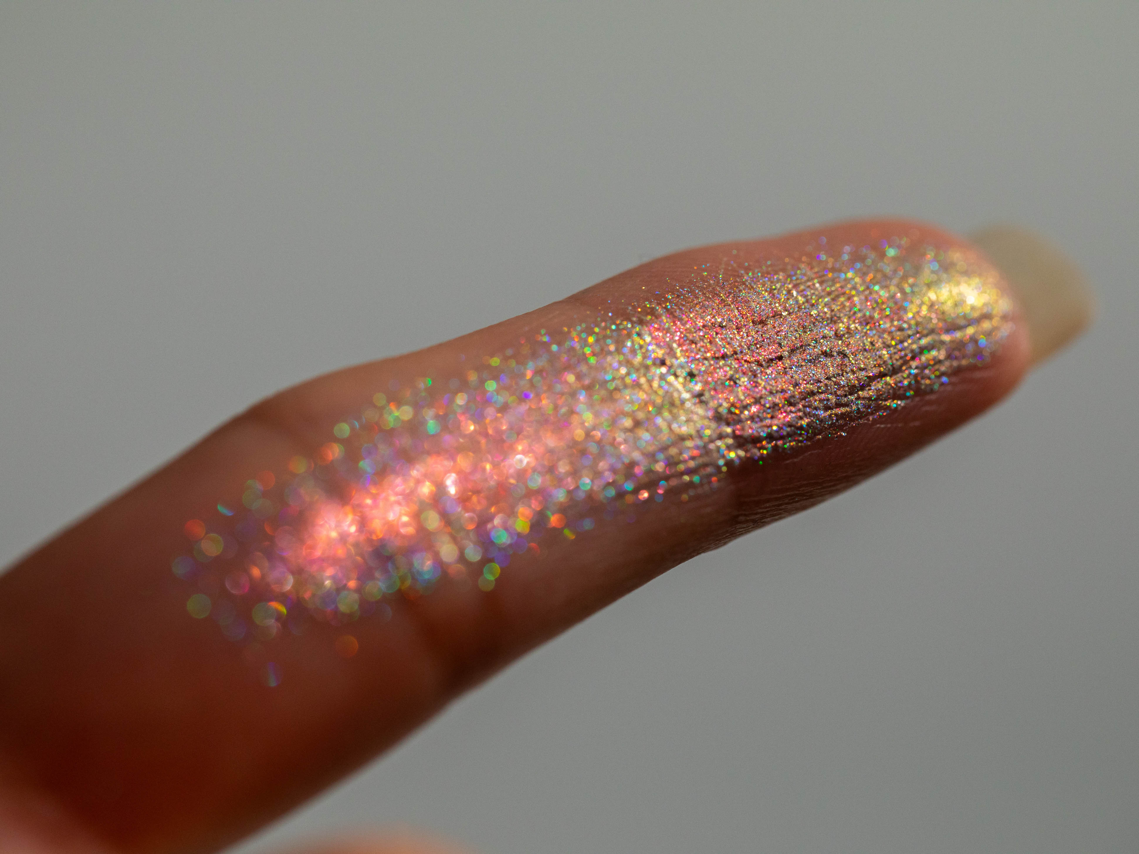 EARWAX HOLO